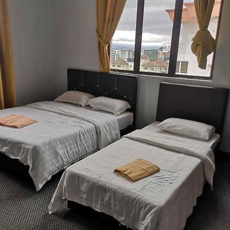 Homestay Marina Court Kota Kinabalu Exterior foto
