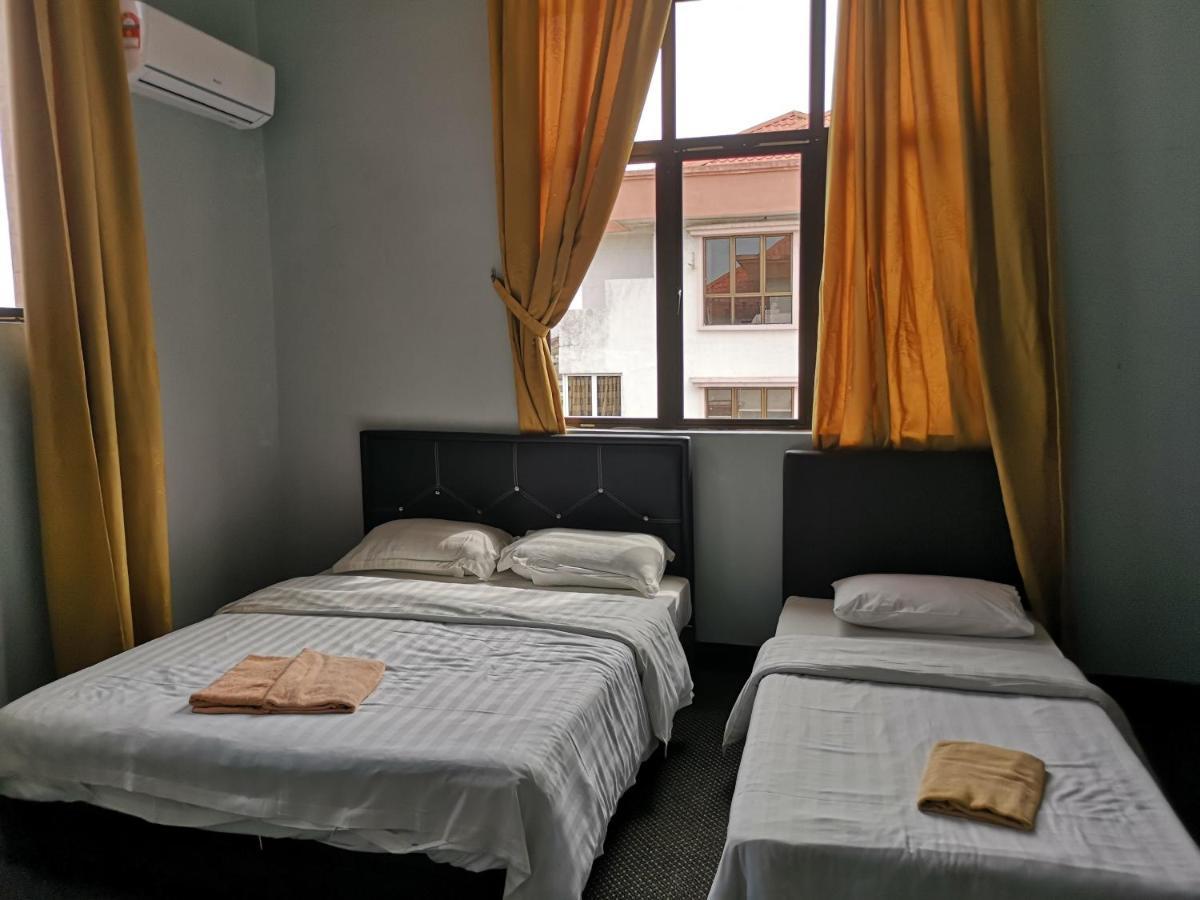 Homestay Marina Court Kota Kinabalu Exterior foto